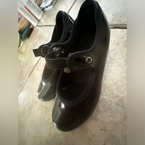 Girls bloch tap shoes - Picture 3 of 5